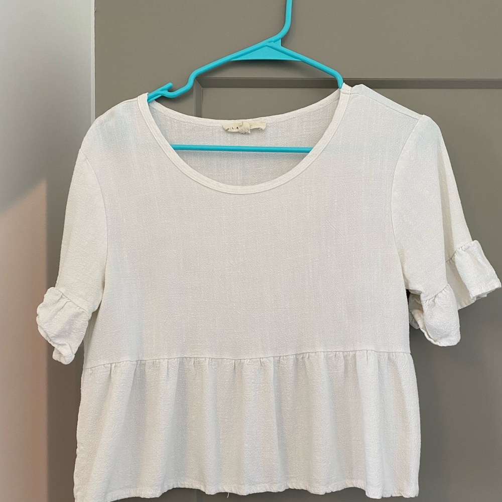 L.A. Hearts white and black crop shirt